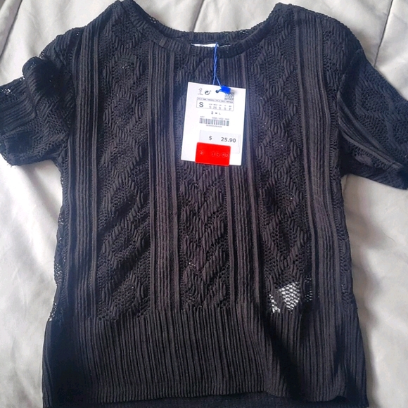 Zara Tops - Zara Crochet Top